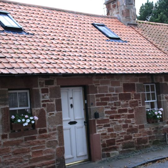 Dunbar, Belhaven, 10 North Street