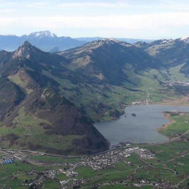 Lauerzersee