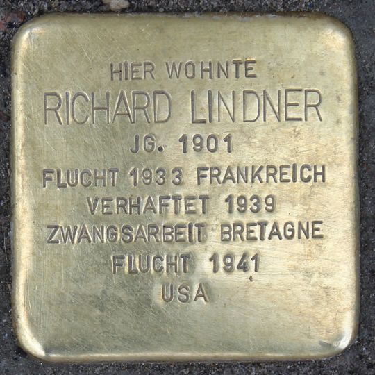 Stolperstein en memoria de Richard Lindner