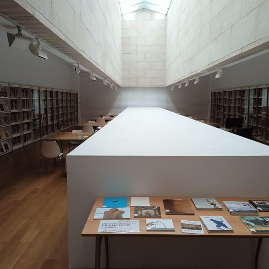 Biblioteca-Centro de Documentación del MARCO, Museo de Arte Contemporánea de Vigo