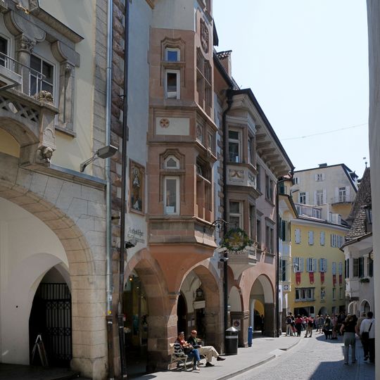 Leonardo-da-Vinci-Straße 26