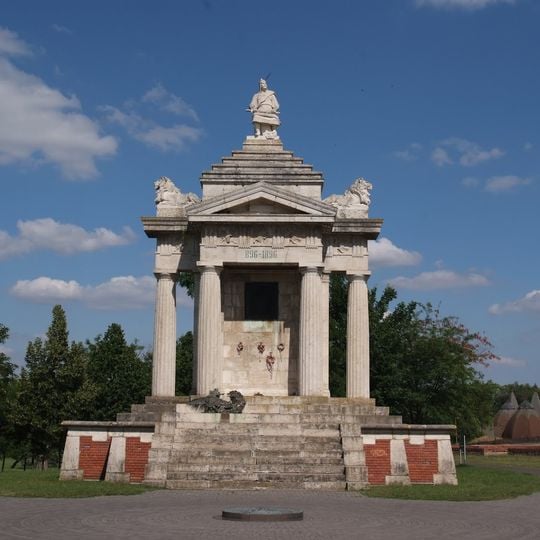 Ópusztaszer Heritage Park