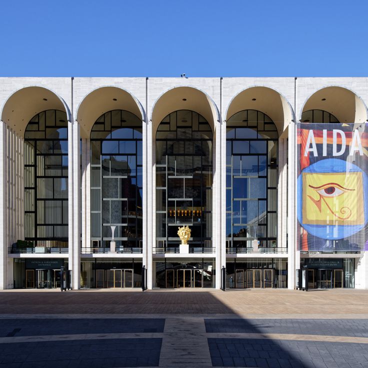 Metropolitan Opera House
