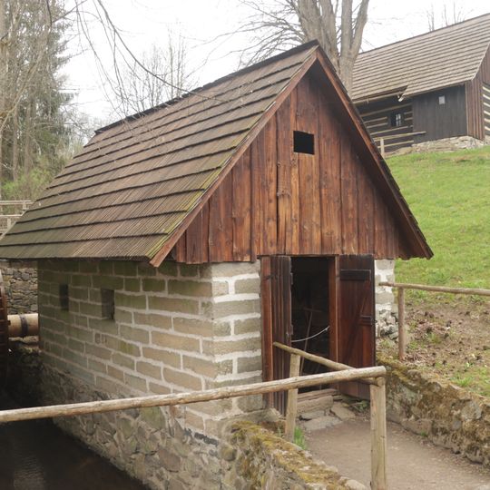 Stupník na tříslo z Klešic
