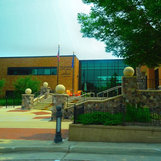 Delafield Public Library