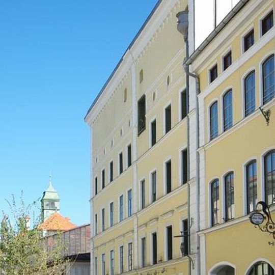 Ehemals fürstbischöfliches Gast- und Bräuhaus, sogenanntes Hofbräuhaus Teisendorf dann Wieninger