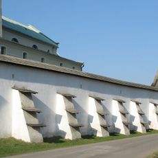 Kostol Všetkých svätých, opevnenie kostola