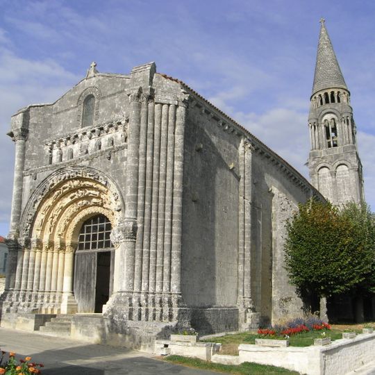 Église Notre-Dame-de-l'Assomption de Fenioux