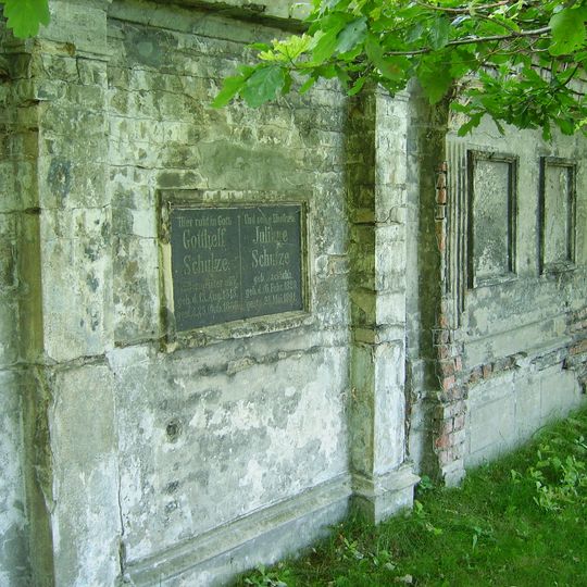 Ogrodzenie cmentarza kościelnego