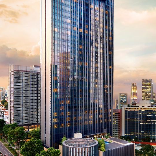 Carlton City Hotel