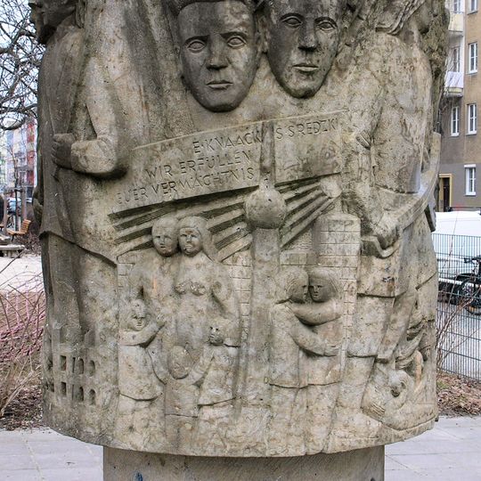 On the History of the German Labor Movement - dedicated to Ernst Knaack and Siegmund Sredzki