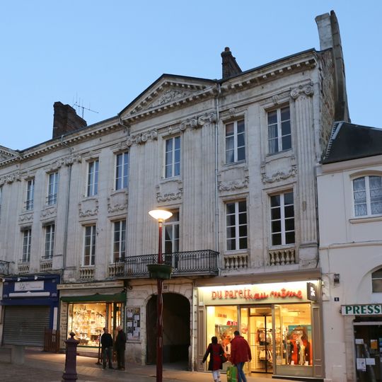 Hôtel du duc de Charrost