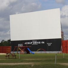 Jesup Drive-In