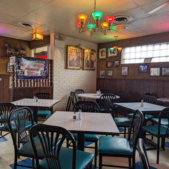 Vito & Nick's Pizzeria