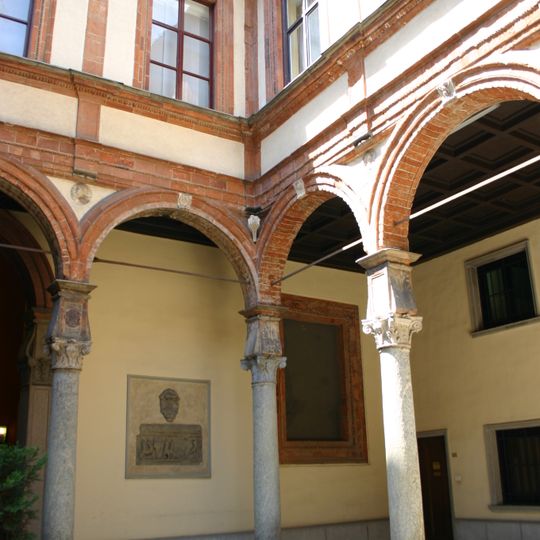 Palazzo Pozzobonelli-Isimbardi