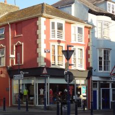 No.8 Pier Street (Penguin Cafe)