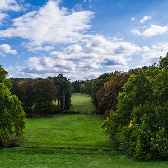 Gardens of the Károlyi Mansion, Füzérradvány