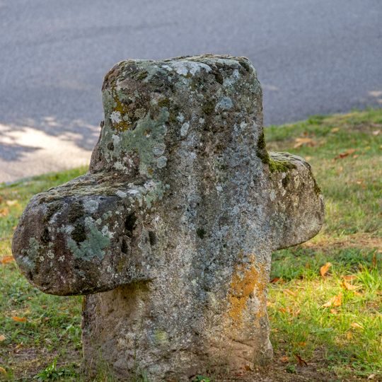 Steinkreuz 1 am Friedhof in Spalt