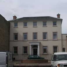 29, North Bar Without