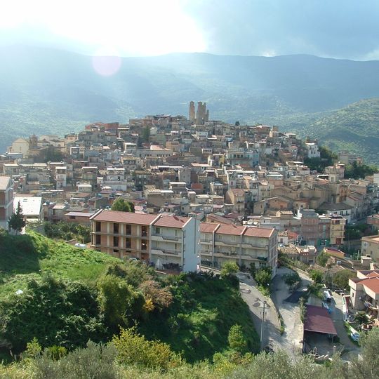 Pettineo