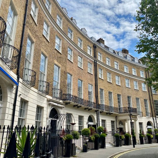 24-42, Great Cumberland Place W1