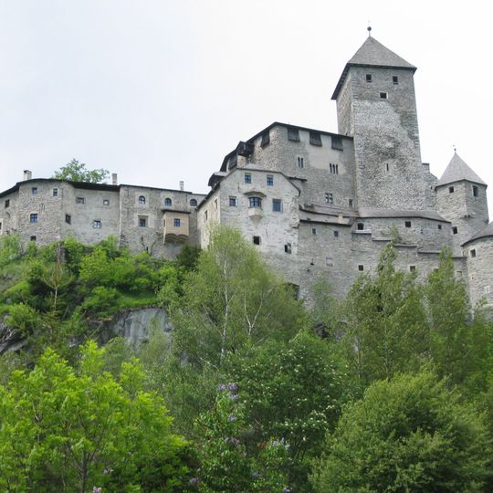 Taufers Castle