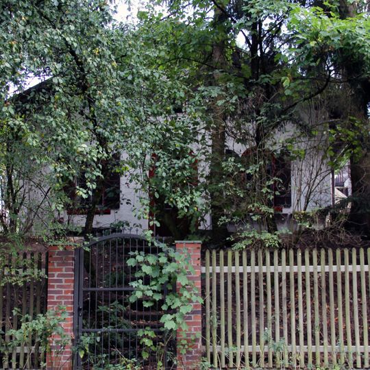 Schleusenhaus Am Kanal 32