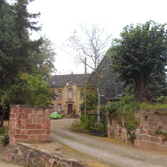 Wohnstallhaus und Scheune Breitenborner Straße 12