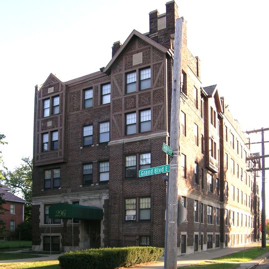 Kingston Arms Apartments