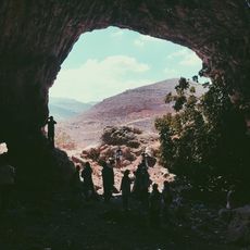 Shuqba cave