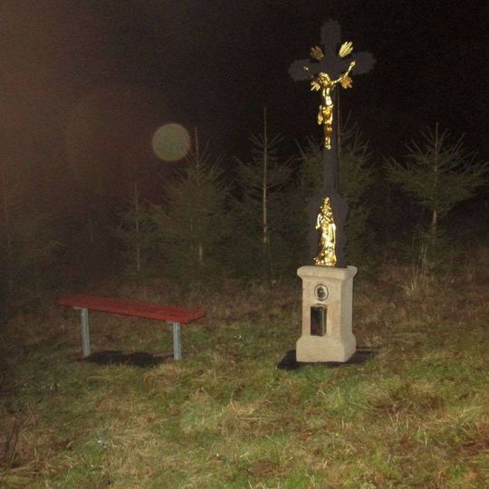 Kříž západně od Křeče
