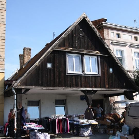 5 Rynek Street in Rakoniewice