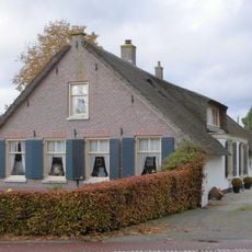 Oud-Loosdrechtsedijk 12, Loosdrecht