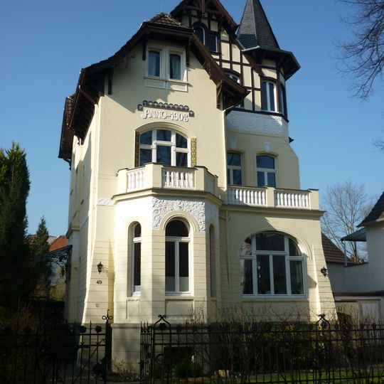 Kronprinzenstraße 49
