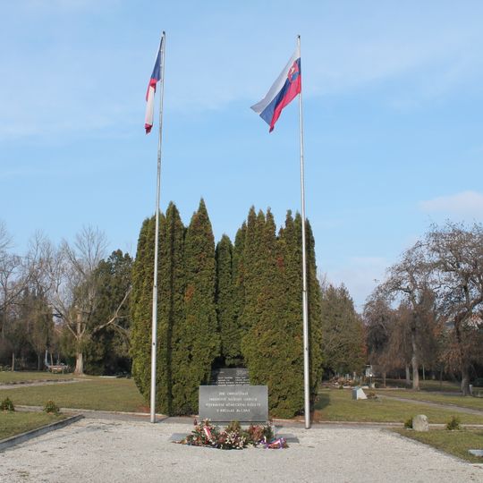 Honorary burial ground of participants in the resistance from 1939-1945