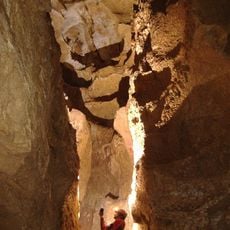 Szent Özséb Cave