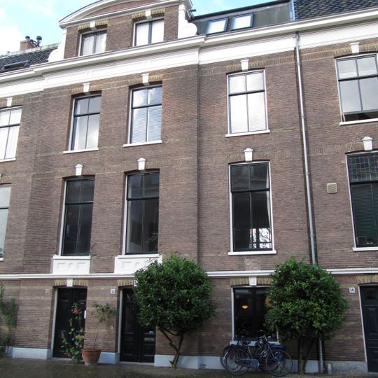 Huis met classicistische kenmerken