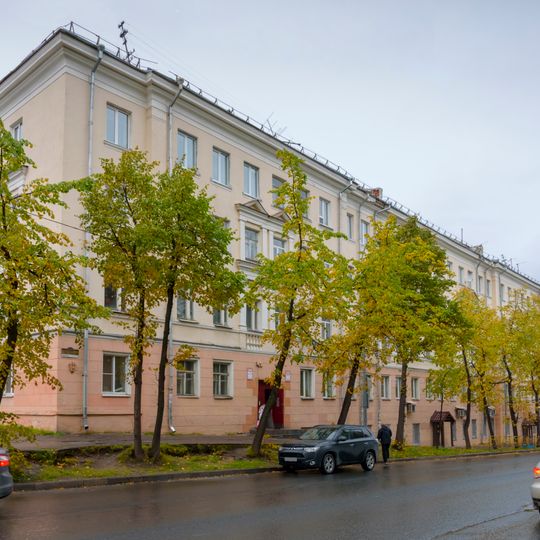 Жилой дом комсостава