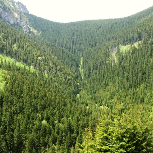 Jaskinia Nowa nad Raptawicką Granią