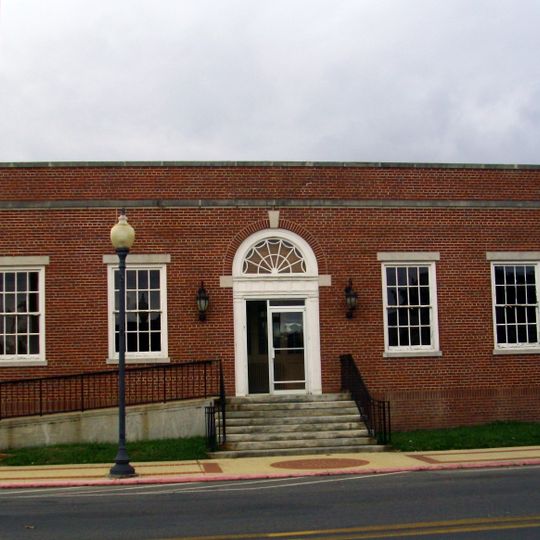 Warren Post Office