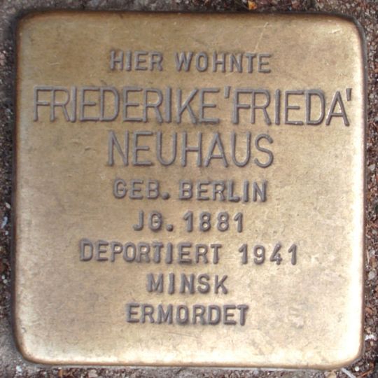 Stolperstein dedicated to Friederike ‚Frieda‘ Neuhaus
