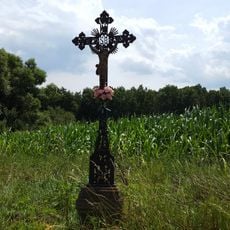 Kříž u silnice jihozápadně od Žebráku