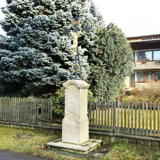 Kříž u domu Salmovská 79 v části Leopoldka