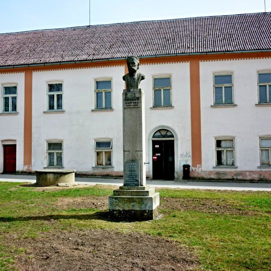 Památník Bedřicha Smetany v Nové Včelnici