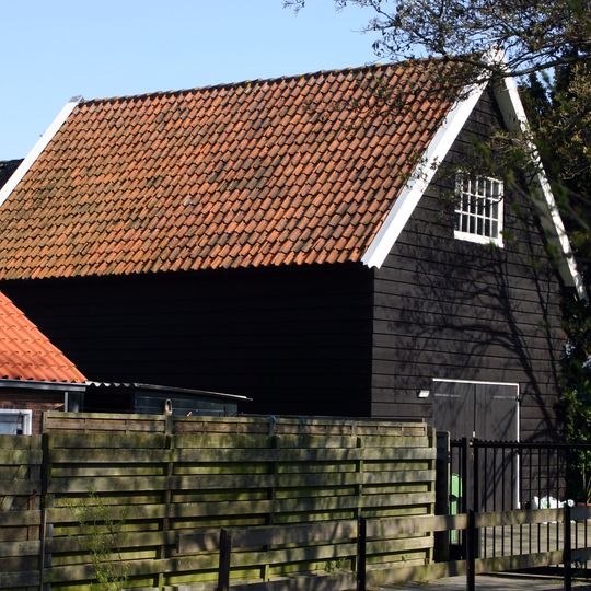 Shed near Voorstraat 41