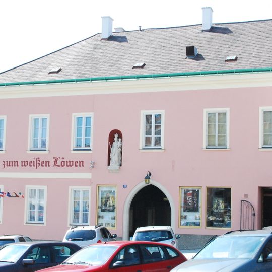 Retz Stadt Haus Hauptplatz 16