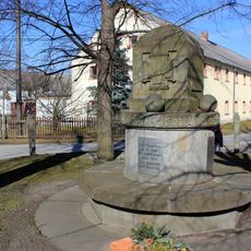 Denkmal für die Gefallenen des Ersten Weltkrieges Hauptstraße (Ecke Kreckwitzer Straße)