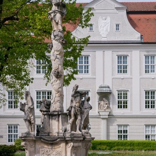 Immaculata pillar, Stockerau
