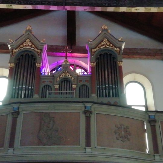 Organo a canne della chiesa di Cassione