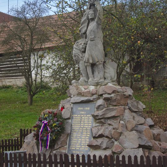 Pomník padlým v 1 světové válce v Hejnicích u Žamberka